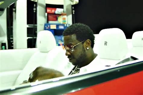 Watch Gucci Mane’s New “Bucket List” Video 